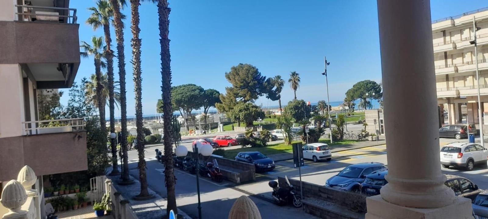 Hotel Doria Chiavari Εξωτερικό φωτογραφία