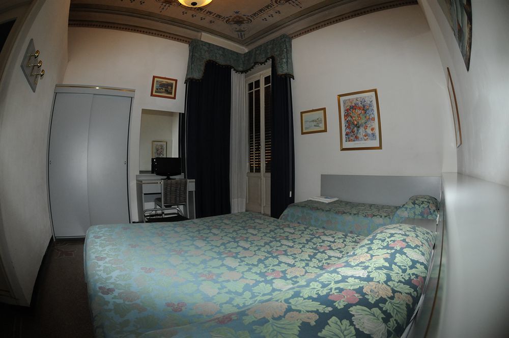 Hotel Doria Chiavari Εξωτερικό φωτογραφία